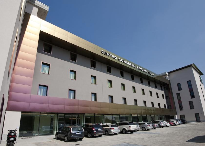 Lombardy Limbiate Parking