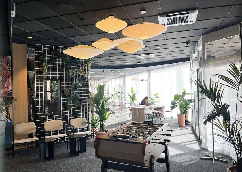 Provence - Alpes - Cote d'Azur Martigues Reception