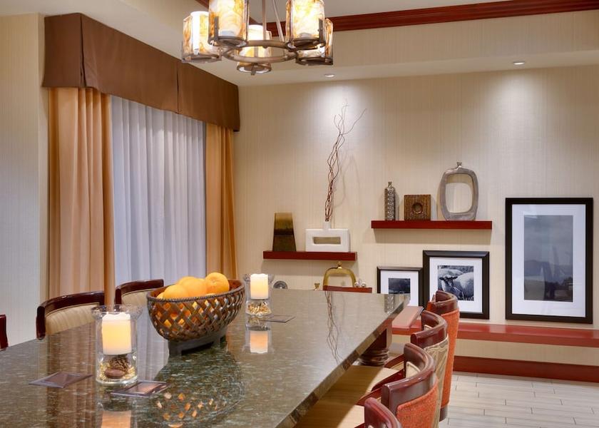 Utah Tremonton Lobby