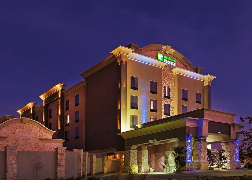 Texas Frisco Exterior