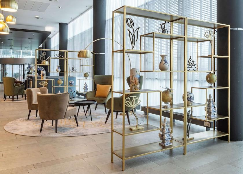 North Holland Lijnden Lobby