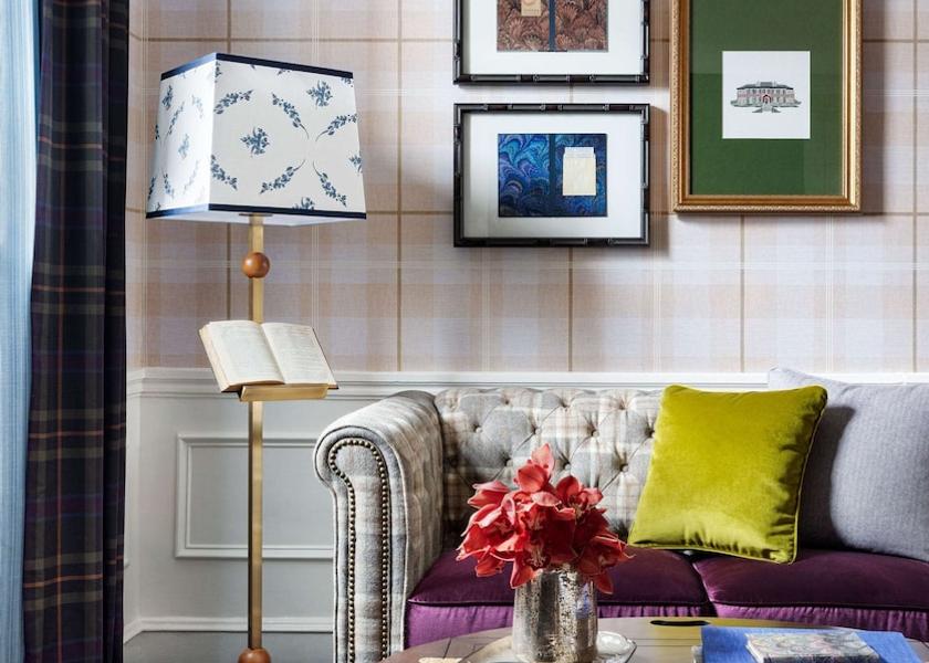 Illinois Evanston Living Area