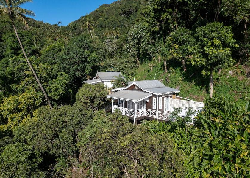  Soufriere Mountain View