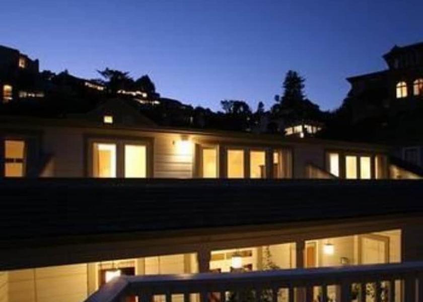 California Sausalito Exterior Detail