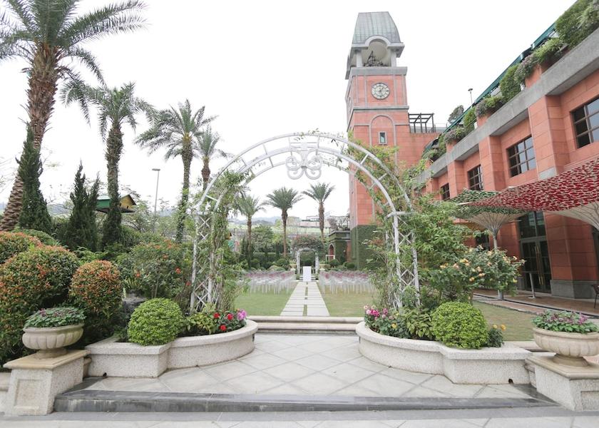  Taipei Exterior Detail
