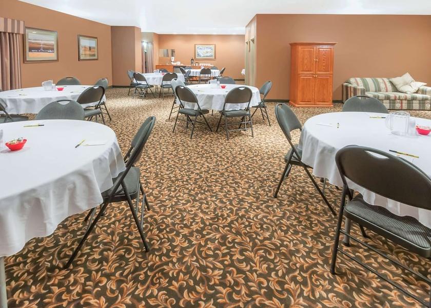 Alberta Three Hills Meeting Room