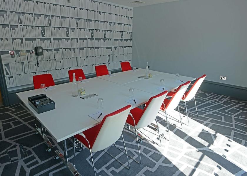 England Borehamwood Meeting Room