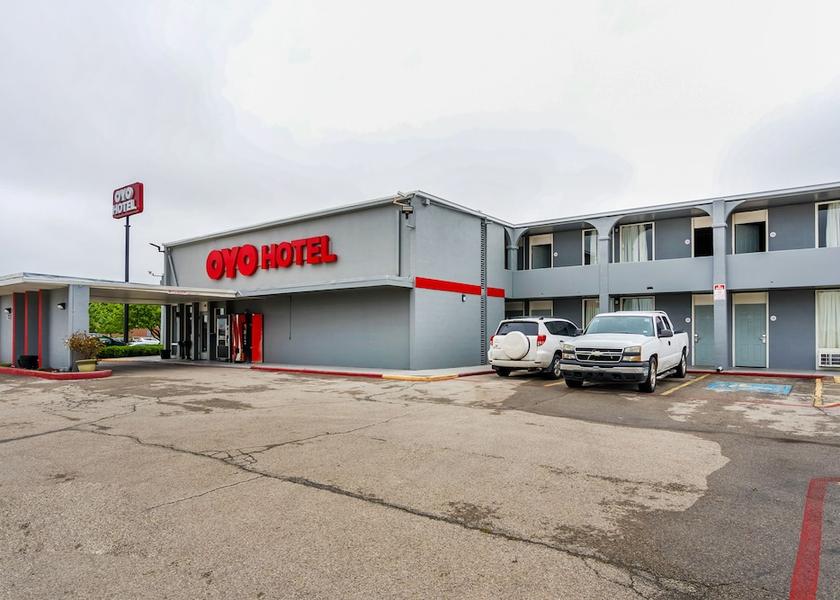 Texas Wichita Falls Facade