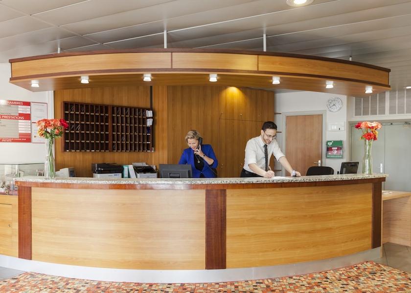 Grand Est Schiltigheim Reception