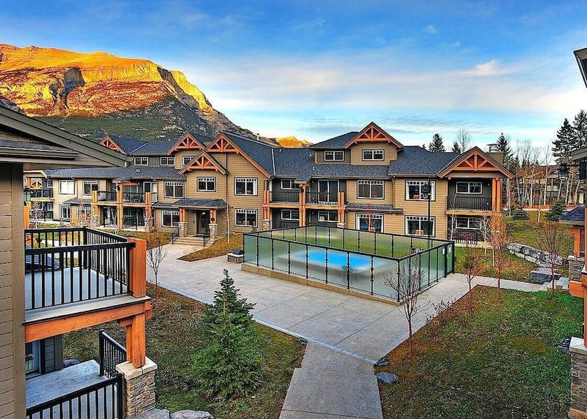 Alberta Dead Man's Flats Spa