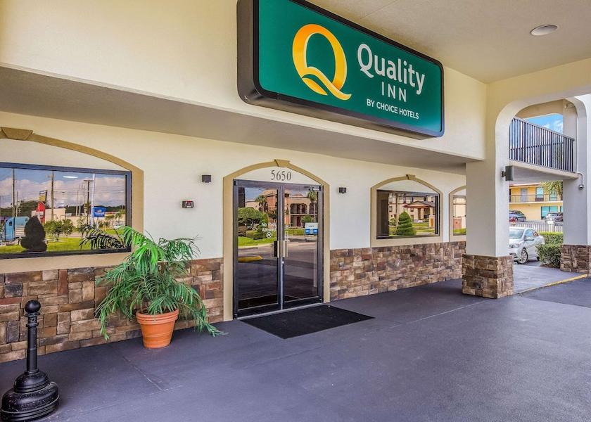 Alabama Mobile Exterior Detail