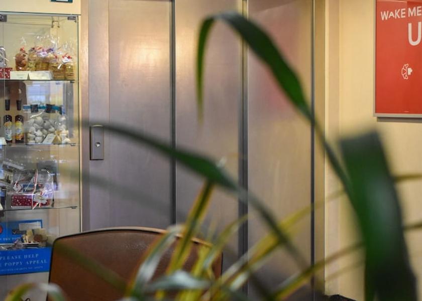 Hauts-de-France Albert Elevator