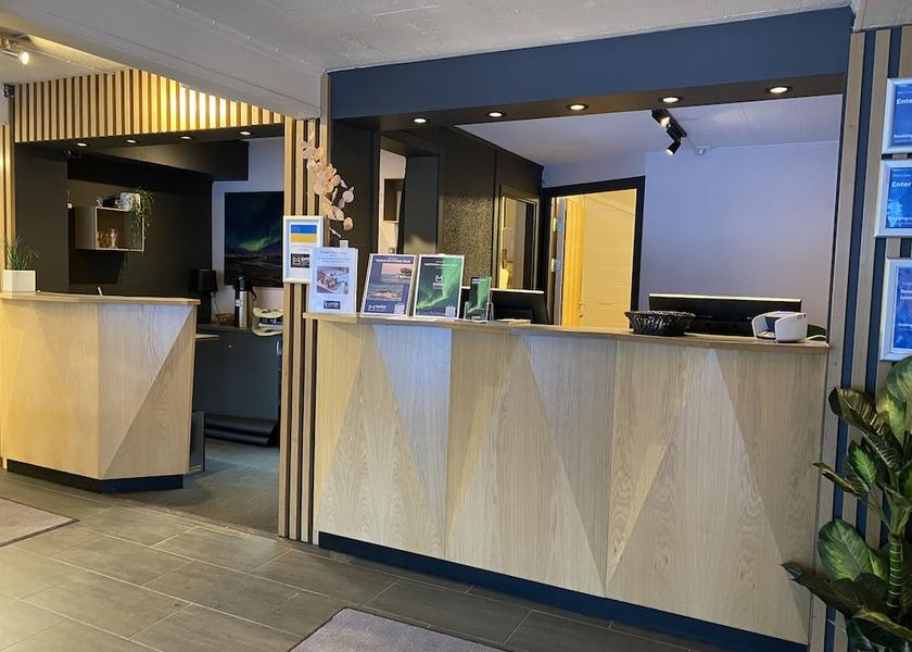 Troms Tromsø Reception