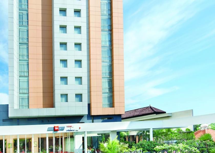 Central Java Solo Sundeck