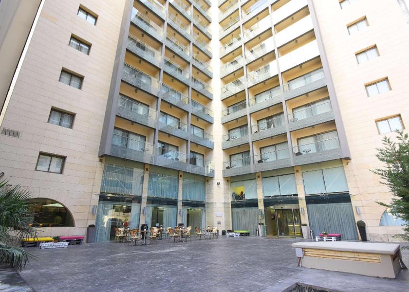  Beirut Hotel Exterior