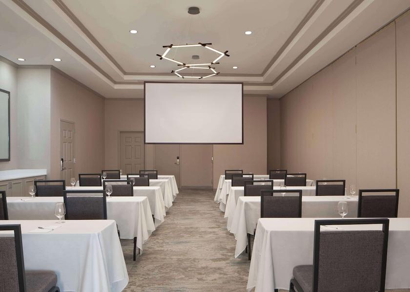 Louisiana Shreveport Meeting Room