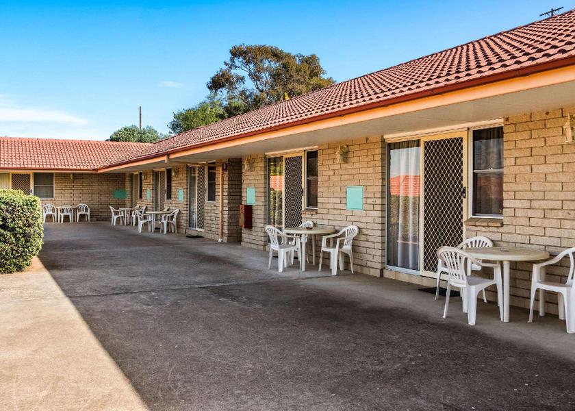 New South Wales Cowra Guestroom