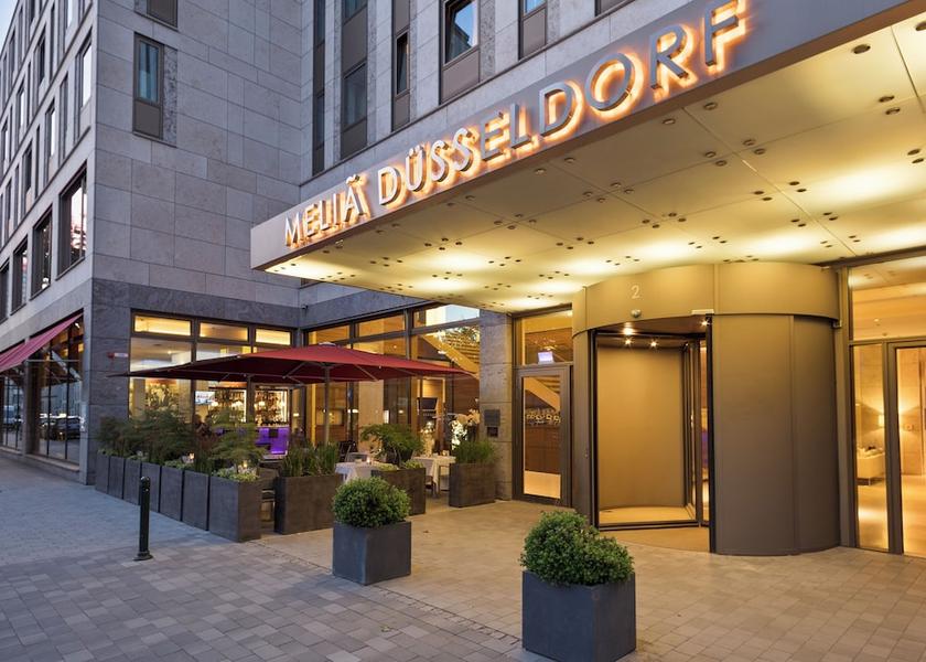 North Rhine-Westphalia Düsseldorf Front of property - evening/night