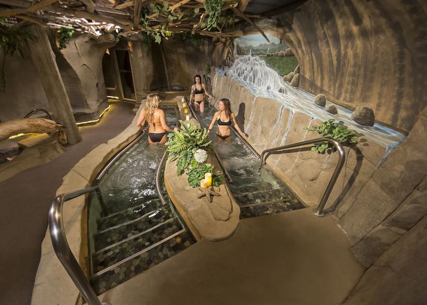 British Columbia Courtenay Spa treatment