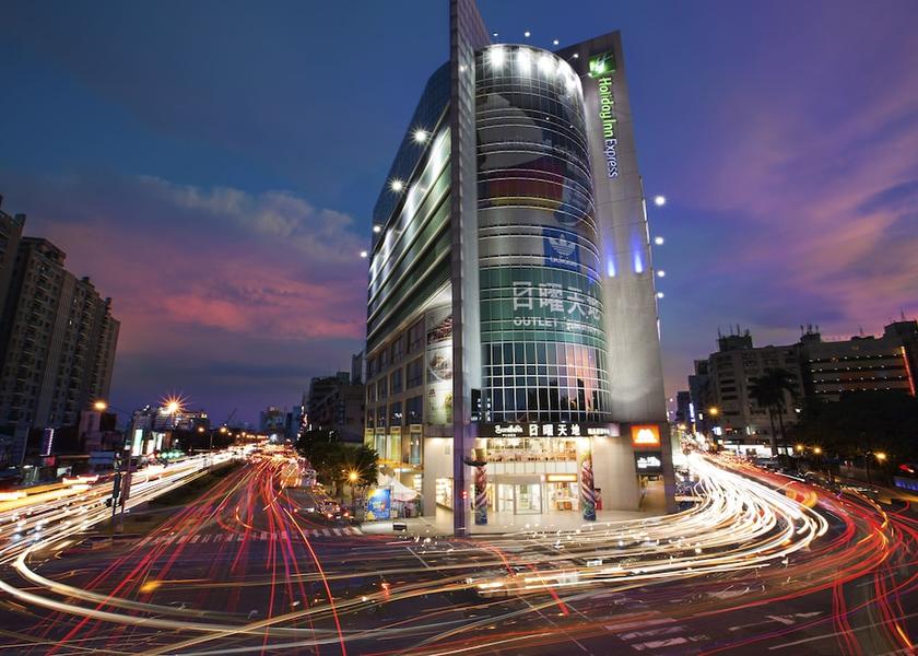  Taichung Exterior