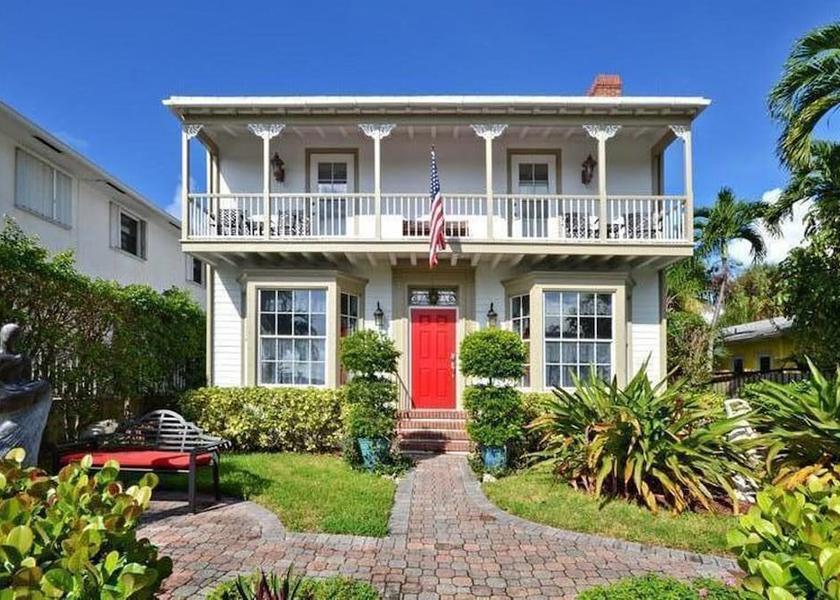 Florida Lake Worth Front of property