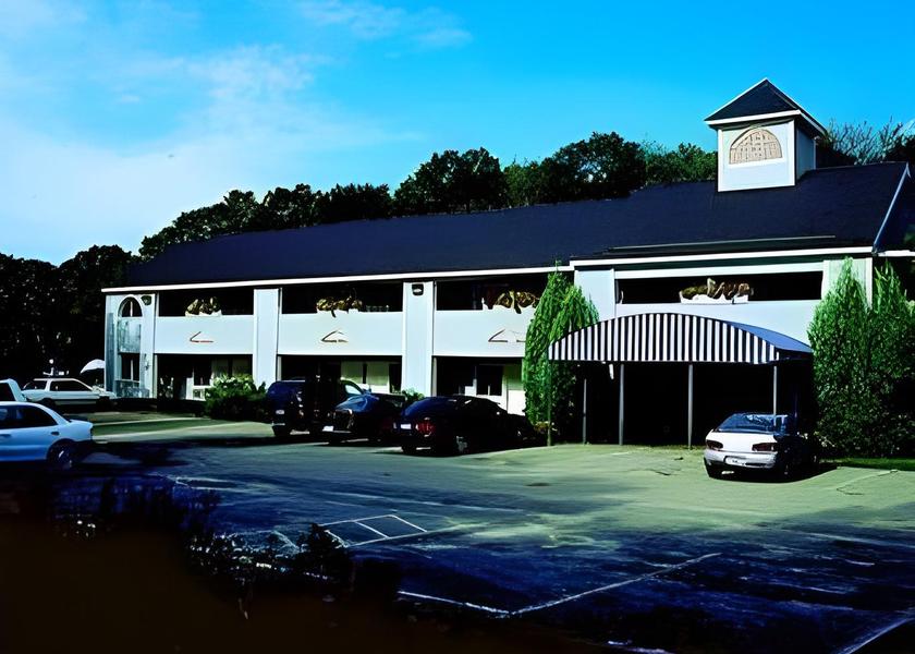 Maine Kennebunkport Hotel Exterior