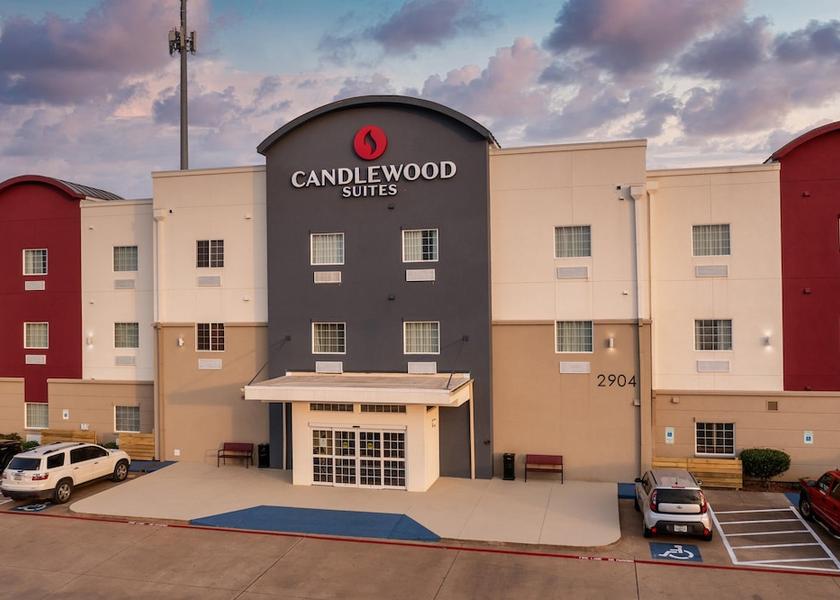 Texas Longview Exterior Detail