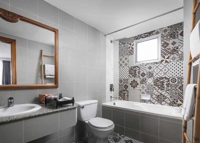  Phnom Penh Bathroom