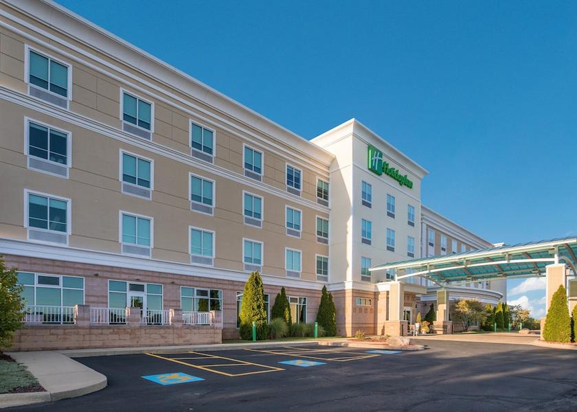 Michigan Jackson Exterior Detail