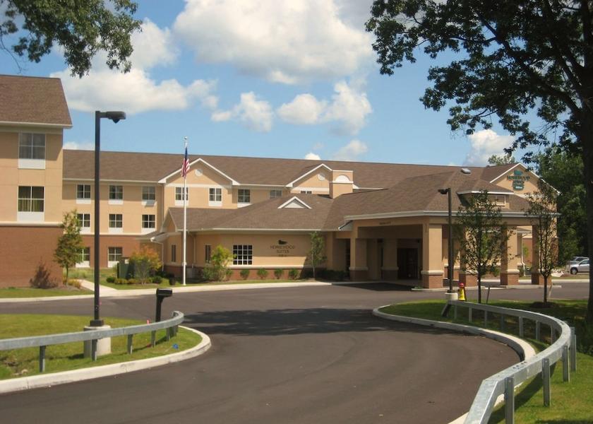 New York Victor Exterior Detail