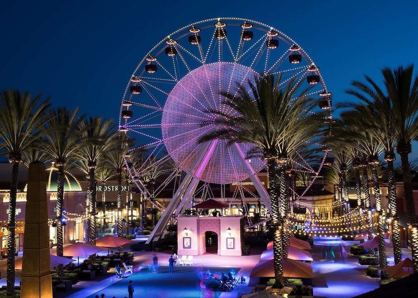 California Lake Forest Point of interest