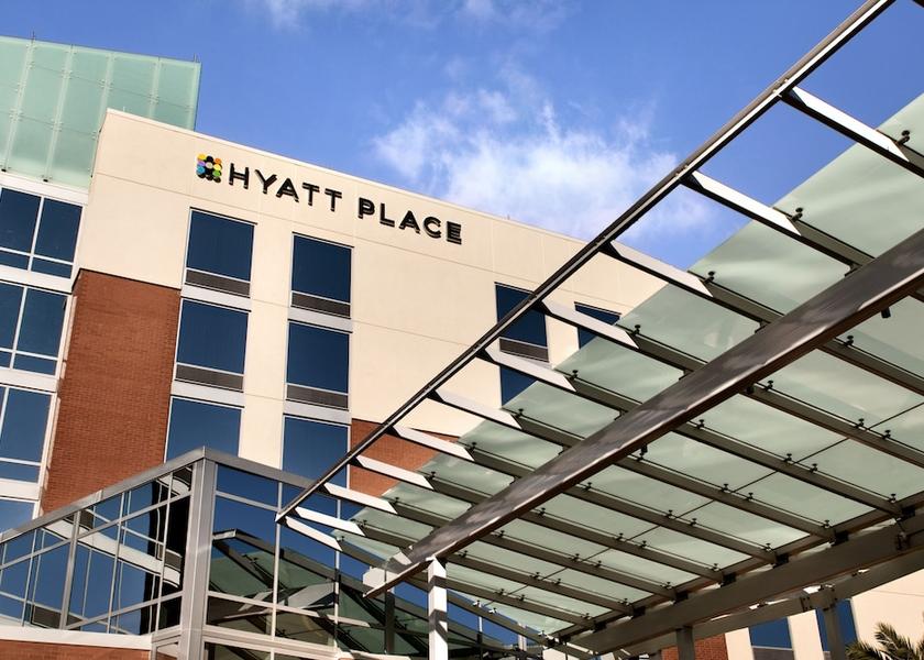 Connecticut Montville Exterior Detail