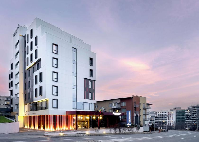  Cluj-Napoca Exterior Detail