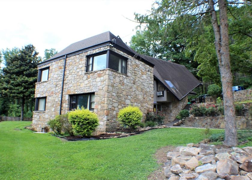 Tennessee Gatlinburg Garden View