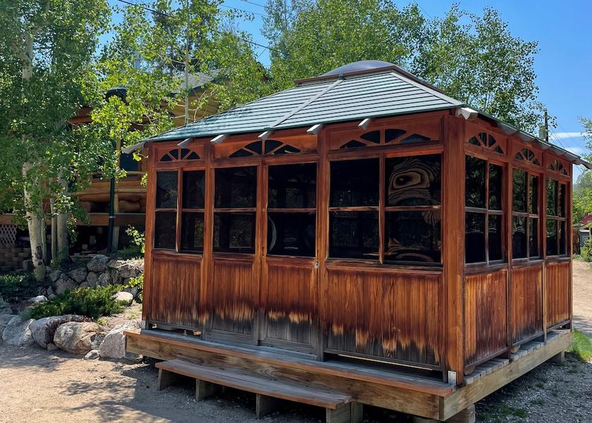 Colorado Grand Lake Exterior Detail