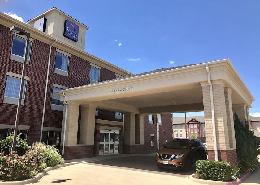 Oklahoma Lawton Entrance