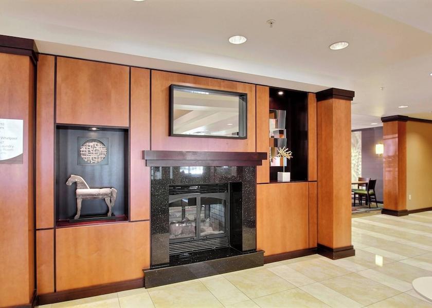 Wisconsin Oak Creek Lobby