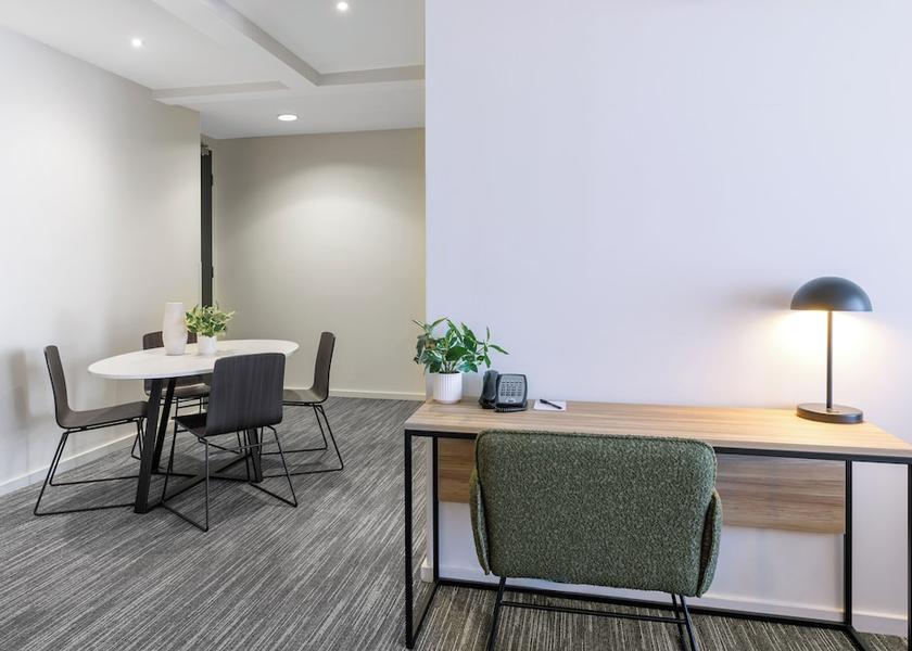 Victoria Melbourne Living area