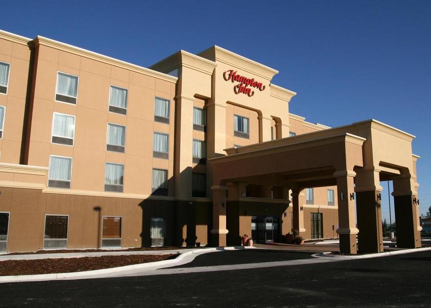  Evanston Hotel Exterior
