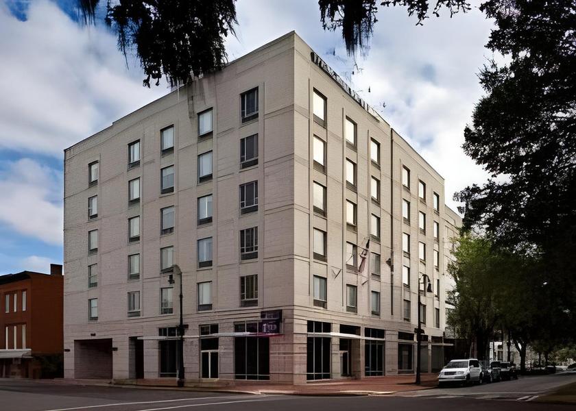 Georgia Savannah Hotel Exterior