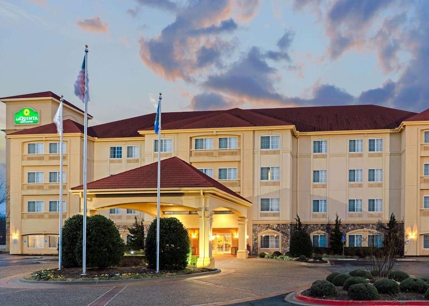 Oklahoma Stillwater Exterior Detail