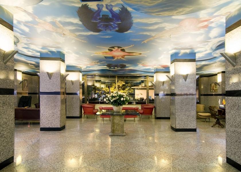 Istanbul Istanbul Lobby