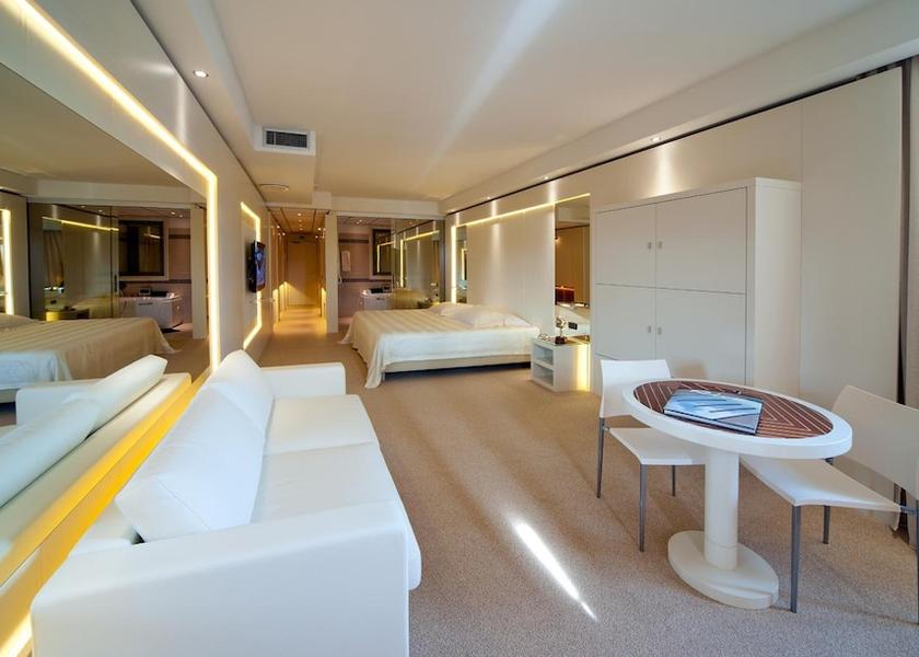 Lombardy Sarnico Room