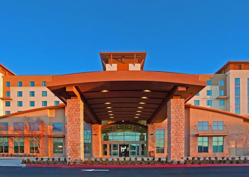California Palmdale Exterior Detail