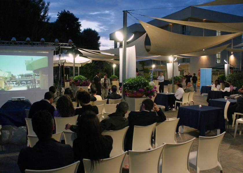 Sicily Lentini Property Grounds