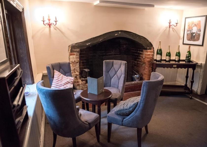 England Yateley Restaurant