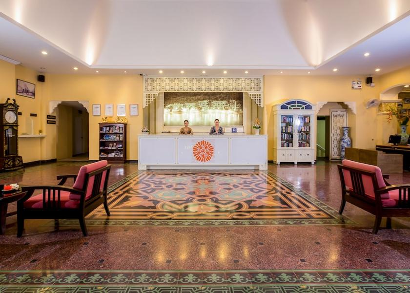 Phuket Karon Lobby