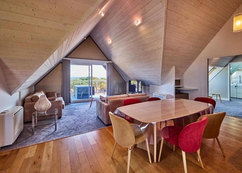 Brittany Carnac facilities