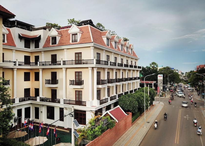 Siem Reap Siem Reap Front of property