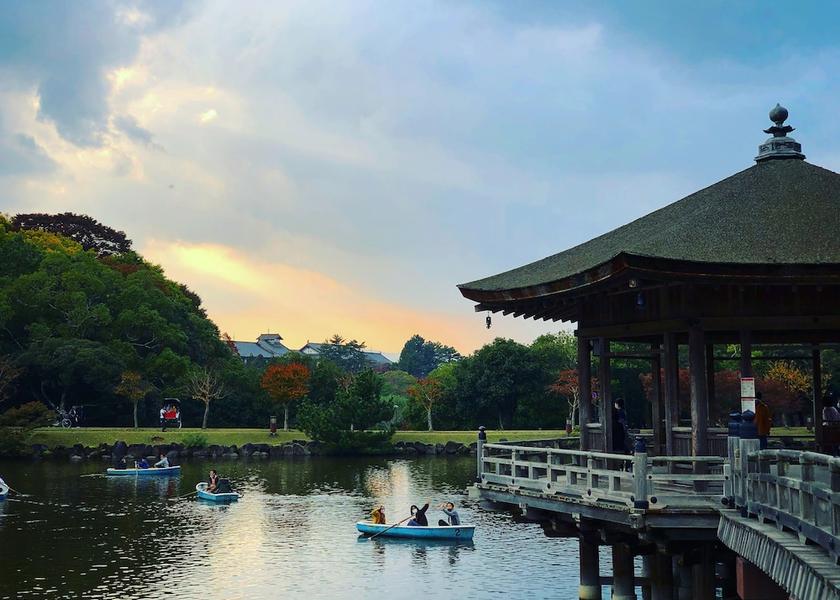 Nara Nara Lake